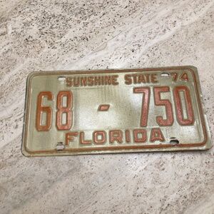 Vintage Florida 1974 License Plate - Garage Decor